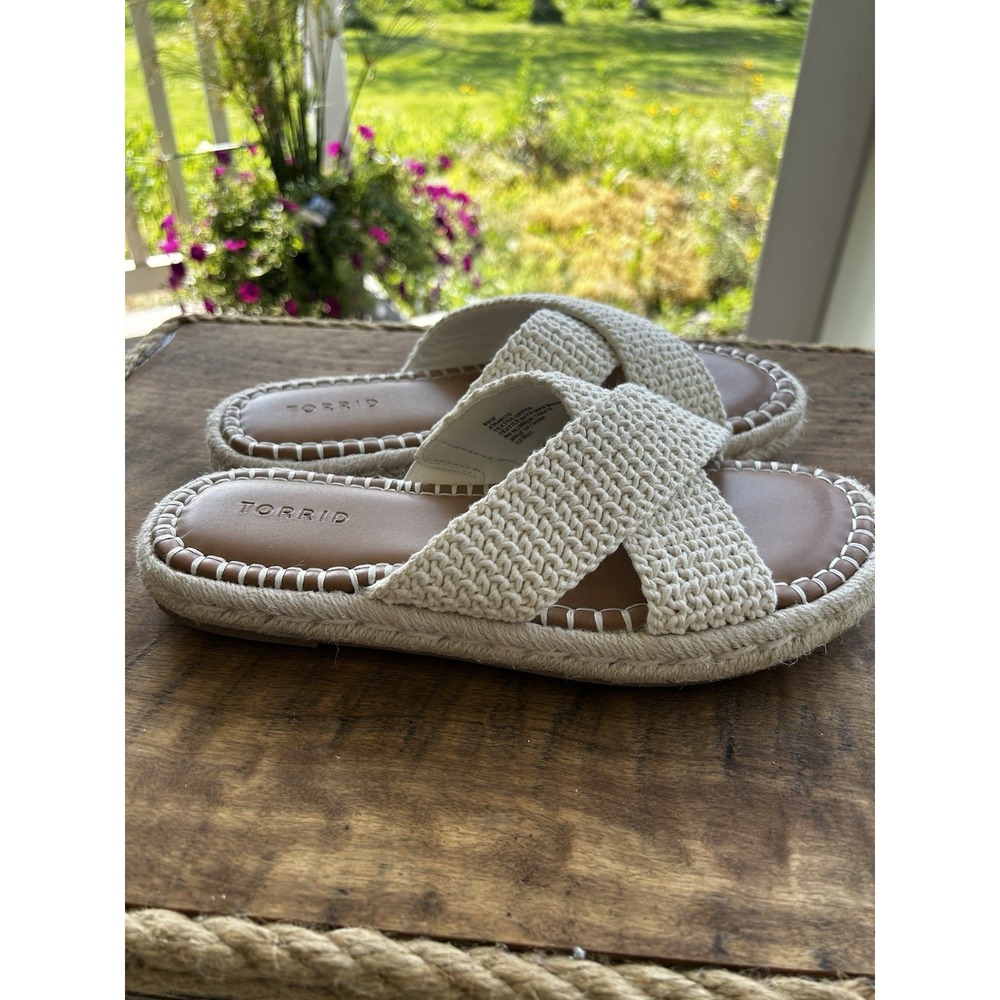 Torrid Women's 9W Ivory Knit Espadrille Platform Slide Sandals Wide Width
